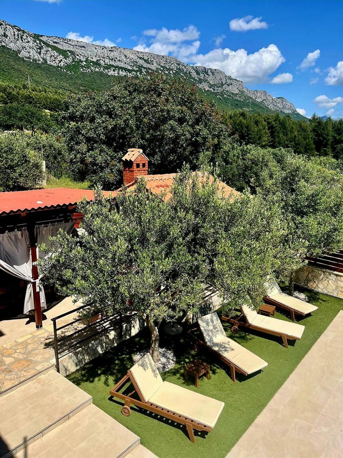 Holiday Home Magic View With Private Heated Pool Kaštela Exterior foto